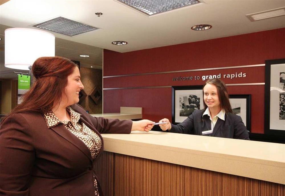 Hampton Inn Grand Rapids/North Walker Interior foto