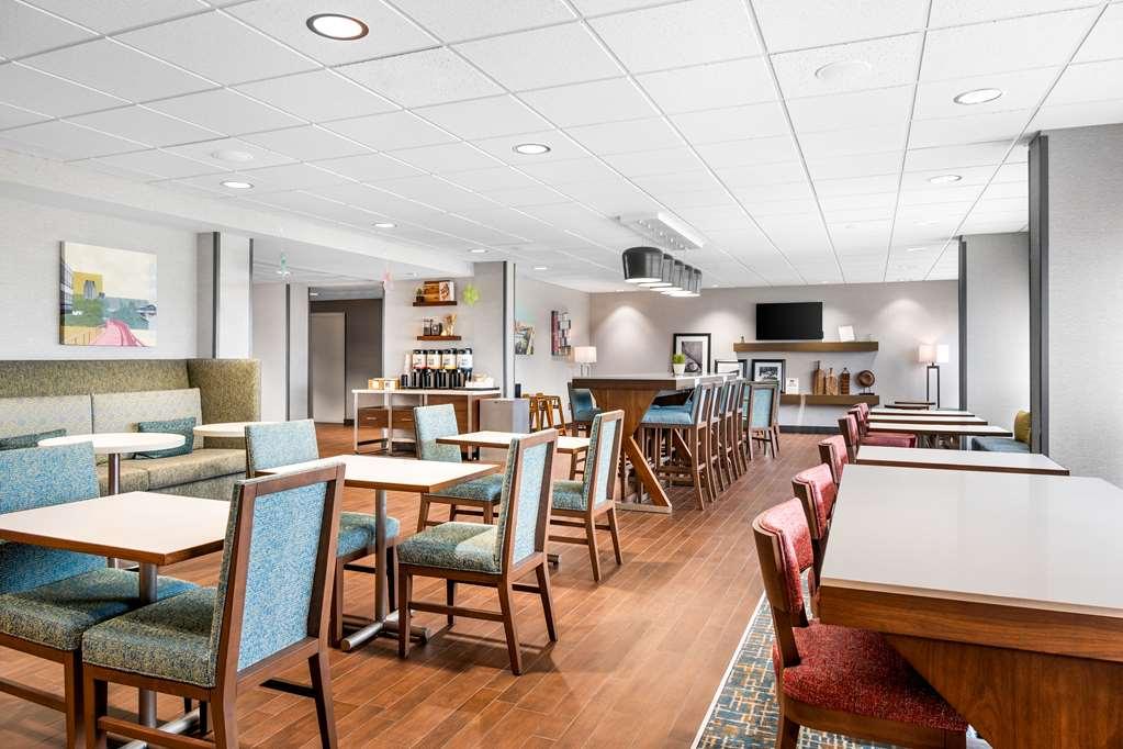 Hampton Inn Grand Rapids/North Walker Restaurante foto