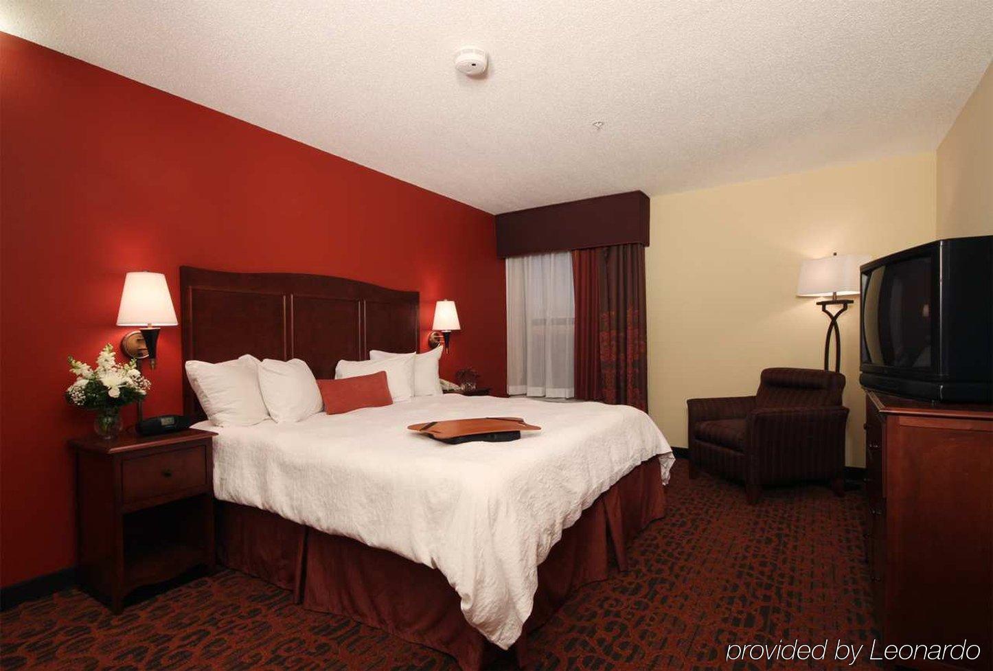 Hampton Inn Grand Rapids/North Walker Habitación foto
